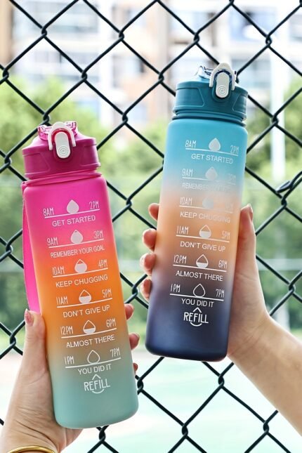 Rainbow Color Sports Water Bottle – 32 Oz/1 Liter mit Zeitskala und Tragband