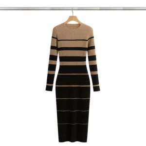 Gestreiftes Damen-Pulloverkleid -