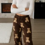 Pantaloni damă cu imprimeu ursuleți – Croială largă cu căptușeală fleece & talie elastică, pantaloni comozi pentru toamnă & iarnă - imagine 4