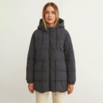 Geacă matlasată damă neagră – Geacă de iarnă călduroasă cu glugă & șnur de strângere