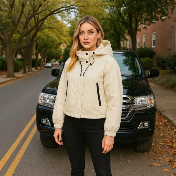 Geacă de Iarnă pentru Femei Crem – Geacă Minimalistă cu Glugă - imagine 4
