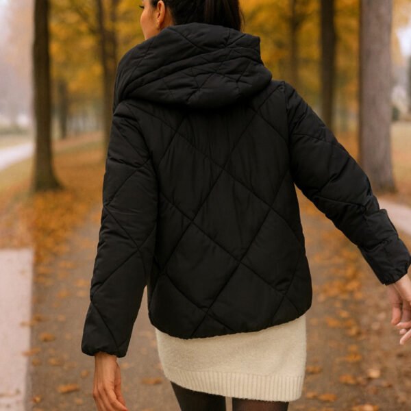 Doudoune femme noire – Veste d’hiver tendance avec col montant – Image 6