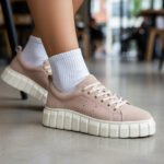 Lascana Damen Sneaker Beige mit Plateau-Sohle – Komfort & Stil – Bild 3